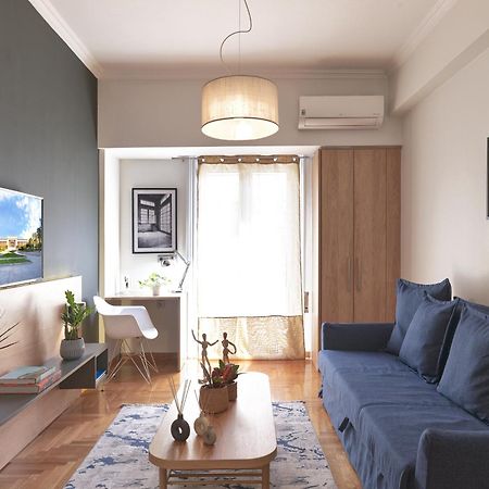 Apartamento Modern Haven Near Archaeological Museum Atenas Exterior foto
