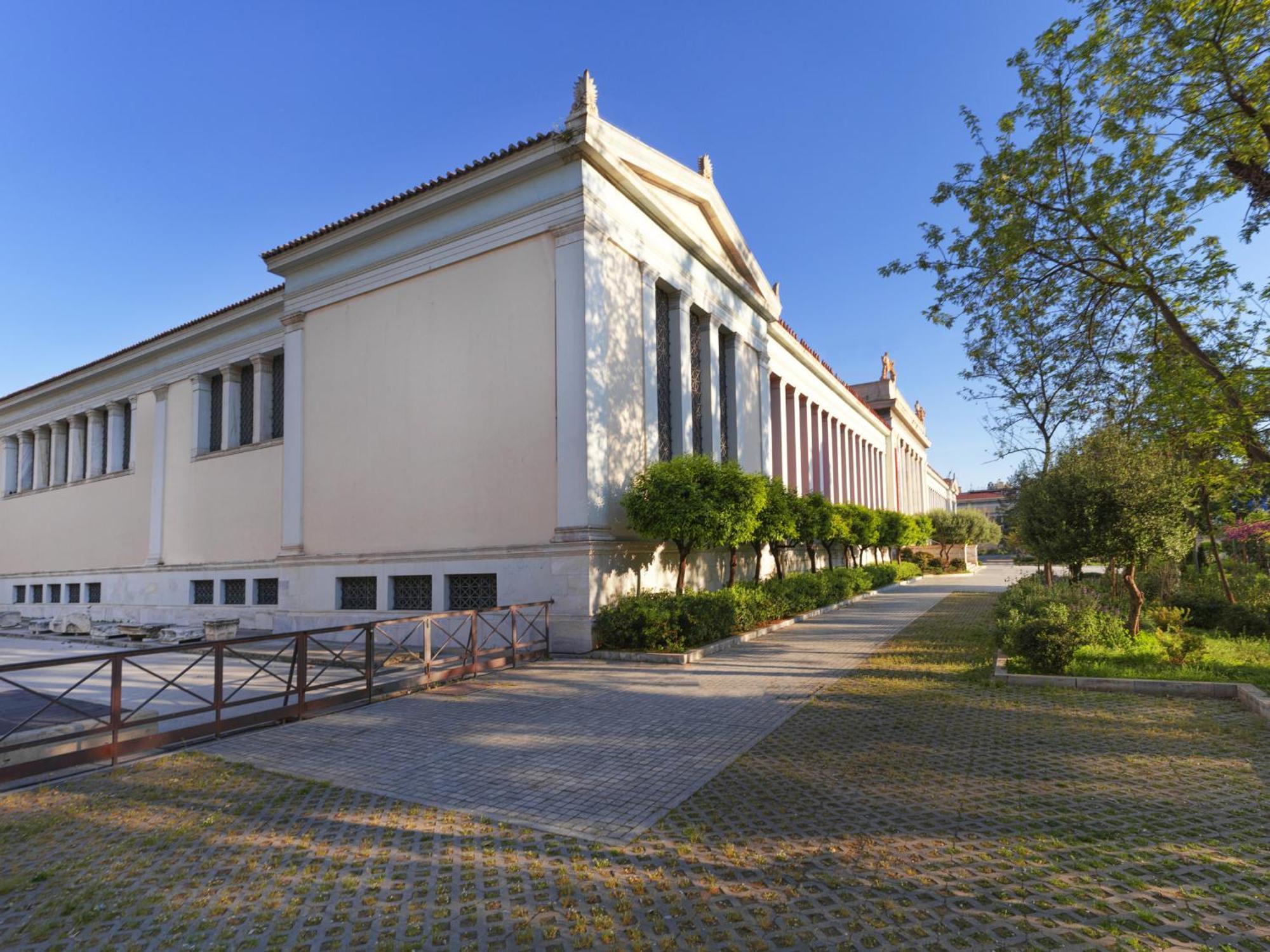 Apartamento Modern Haven Near Archaeological Museum Atenas Exterior foto